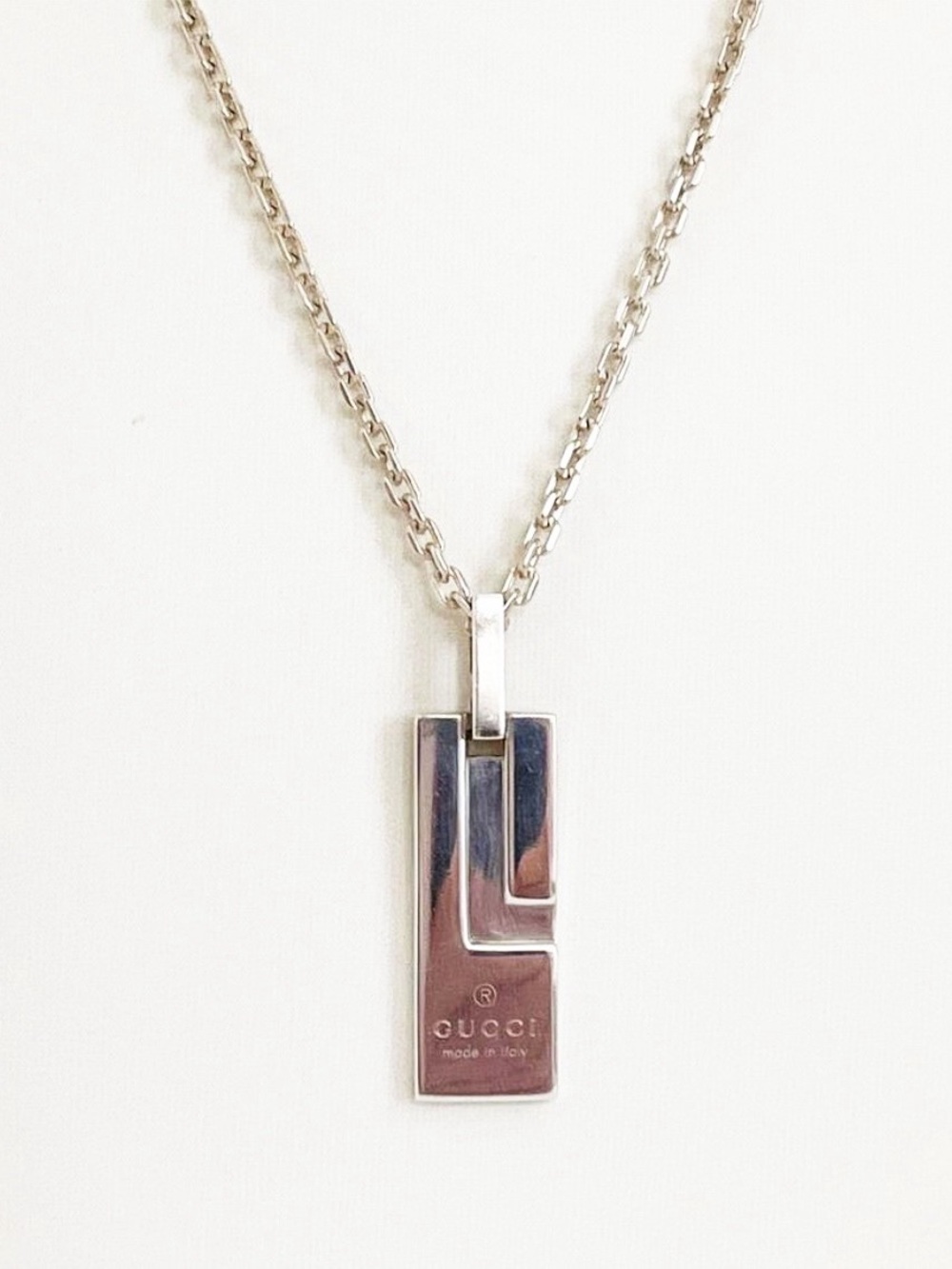 GUCCI Trademark Pendant Necklace Mark Plate Rectangle 925 Sterling Silver 17”